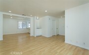 Photo - 639 Ivy St Townhome