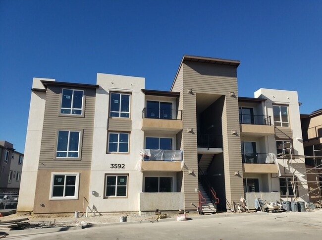 Photo - 3592 Via Nido Via