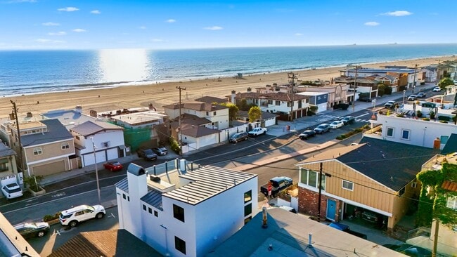 Photo - 2650 Hermosa Ave