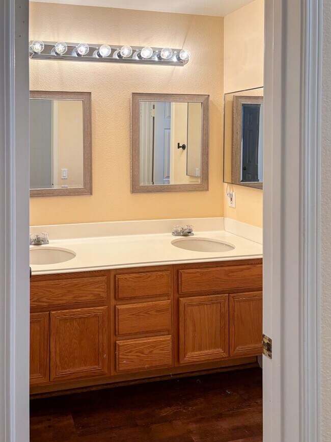 Photo - Murrieta - 4 bed / 2.5 bath home