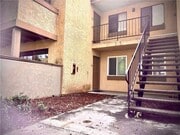 Photo - 1110 W Blaine St Unit 102