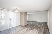 2BR, 2BA - 1,411SF - Dining Room - Florentine Apartments