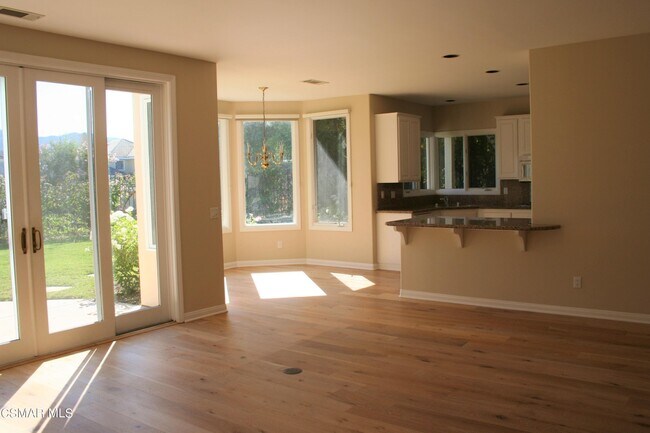 Photo - 506 Ravensbury St