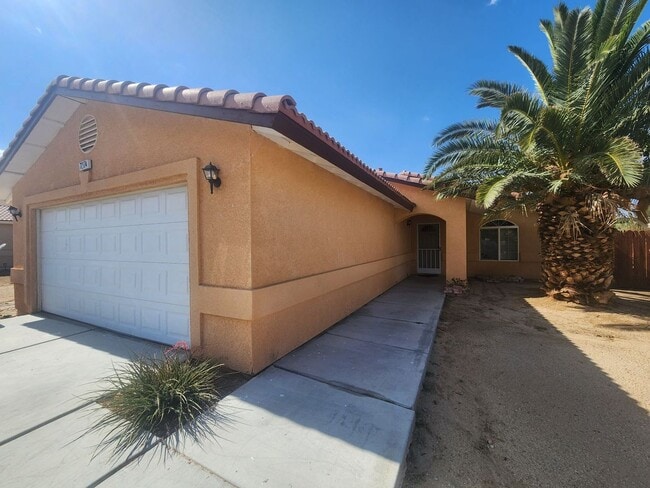 Photo - ***$100 off 1st Month Rent*** 3 BEDROOM 2 ...