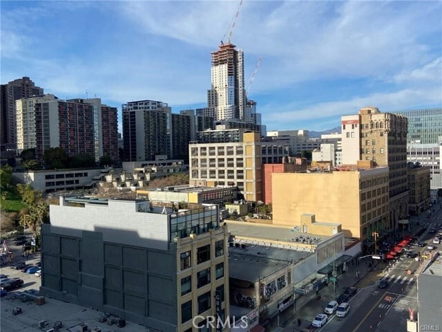 Building Photo - 400 S Broadway Unit 1704