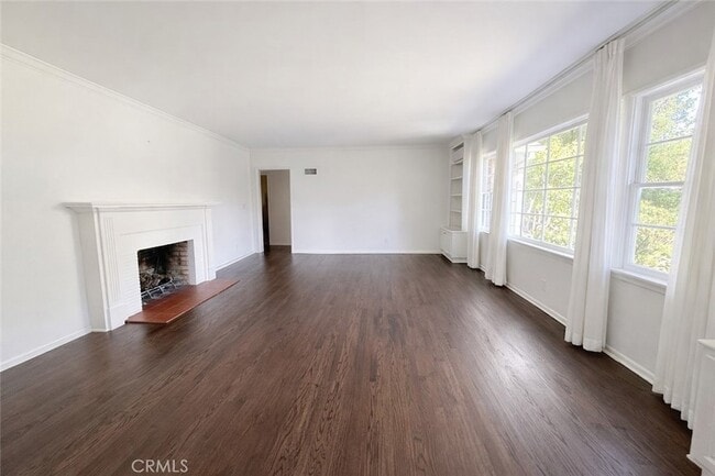 Photo - 18 Woodland Ln