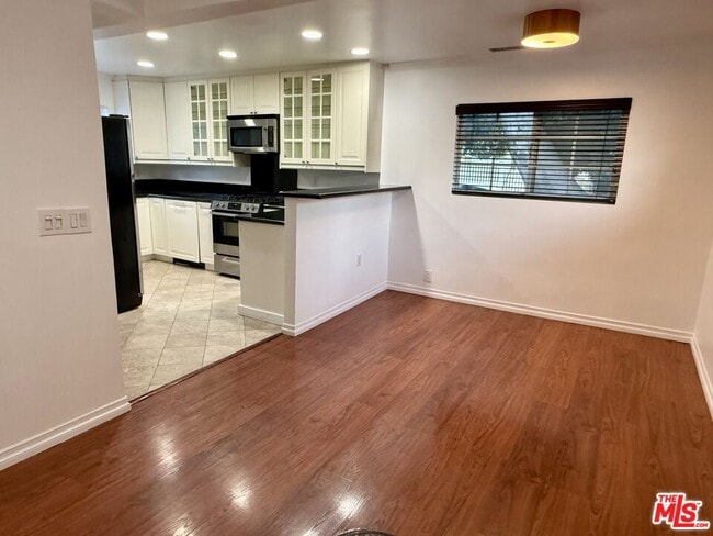 Photo - 1200 Laveta Terrace