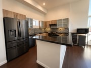 Photo - 989 Sigsbee St
