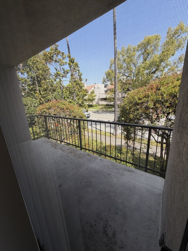 Photo - 400 E California Blvd Unit 12