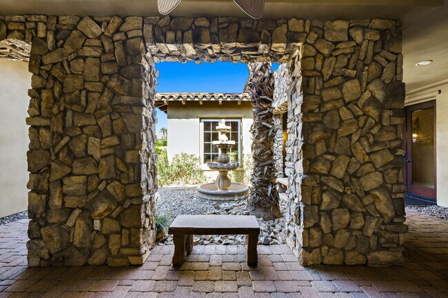 Photo - 56222 Village Dr