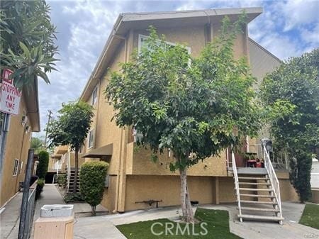 Building Photo - 1720 Peyton Ave Unit 8