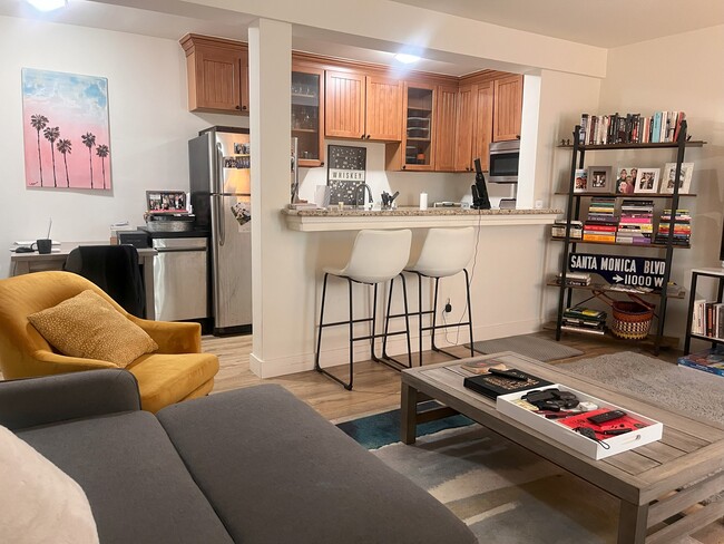 Photo - 1319 11th St Unit 2