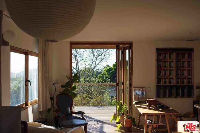 Photo - 2169 Lemoyne St