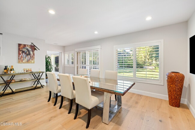 Photo - 885 Rim Crest Dr