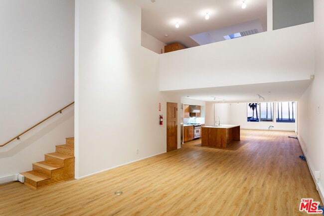 Photo - 11 Brooks Ave Unit C