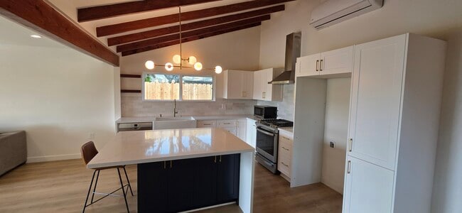 Photo - 1403 N Rose St