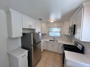 Photo - 2 Bedroom Single Story Home for Rent in Re...