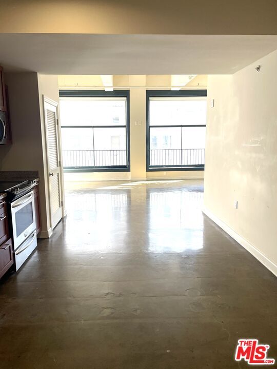 Photo - 315 W 5th St Unit 710