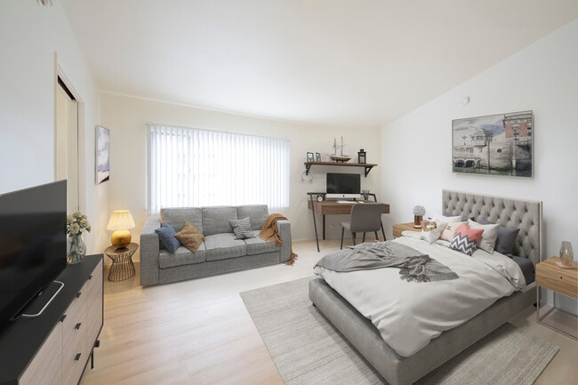 Building Photo - 669 Levering Ave