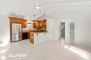 Photo - Large 1 Bed/1 Bath Available in Huntington... Apartment Unit 1