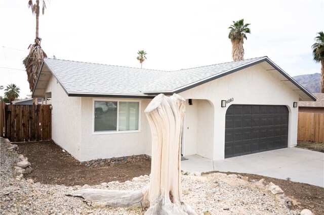 Photo - 6083 Chia Ave