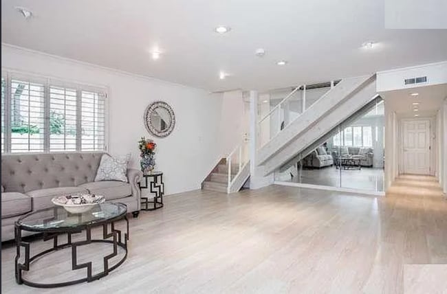 Photo - 745 Oxford Ave