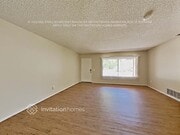 Photo - 271 Glenmont Ct