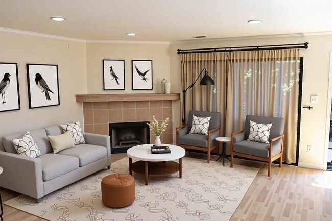 Living room and Fireplace - 1348 N Orange Dr Unit 2