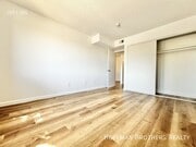 Photo - 11817 Victory Blvd Unit 114