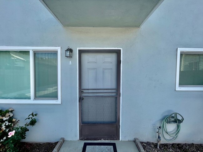 Photo - Temple Unit A - Downstairs