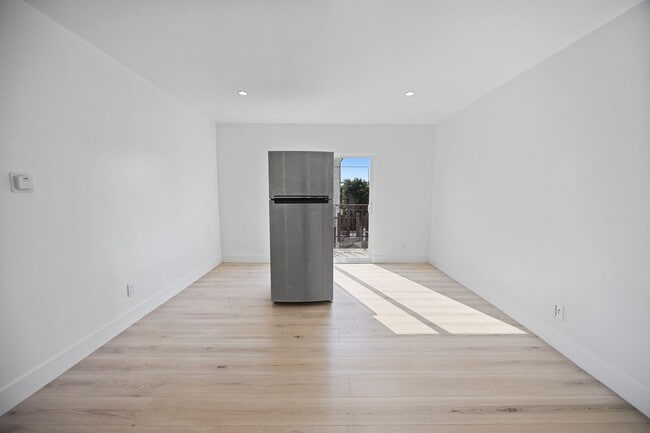 Photo - 616 Sunset Ave
