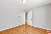 Photo - 1135 E Elk Ave Apartment Unit 3