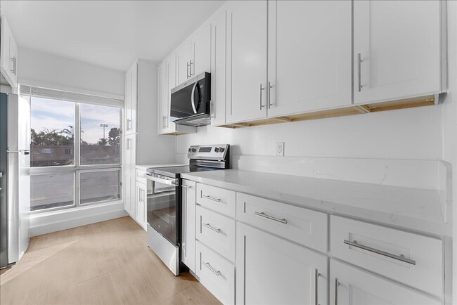 Photo - 21722 Roscoe Blvd Unit 22