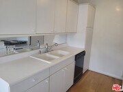 Photo - 960 Larrabee St Unit 310