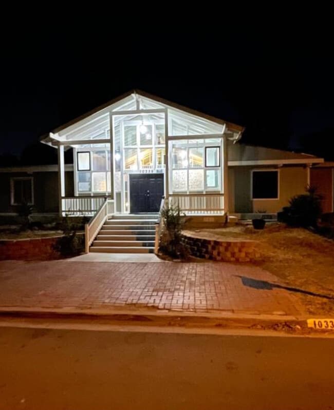 Photo - 10338 Fairhill Dr House