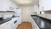 Kitchen - Eagle Canyon Apartments