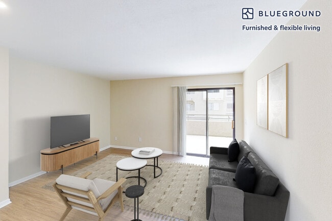 Building Photo - 10024 Paseo Montril Unit SI FL2-ID373A