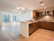 Photo - 13650 Marina Pointe Dr