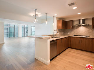 Photo - 13650 Marina Pointe Dr