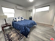 Photo - 332 W Ellis Ave