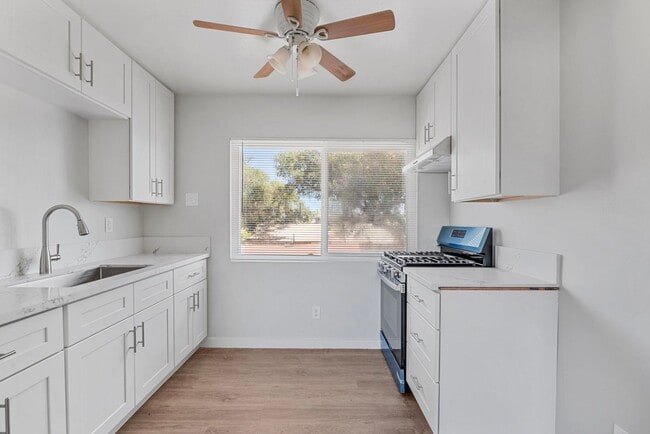 Photo - 203 W 3rd Ave Unit 227