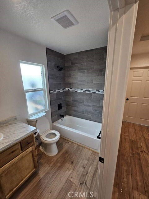 Photo - 20460 Rimrock Rd E