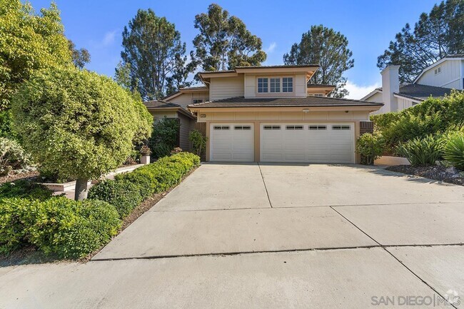 Building Photo - 4485 Sunset Bluffs Way Rental