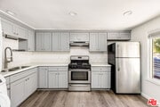 Photo - 1037 Blake Ave