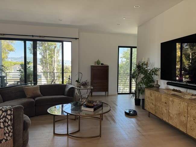 Photo - 8902 Sawyer St Unit 8902