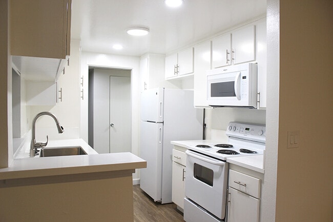 Photo - Kiowa Apartments