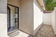 Photo - 7858 Kyle St