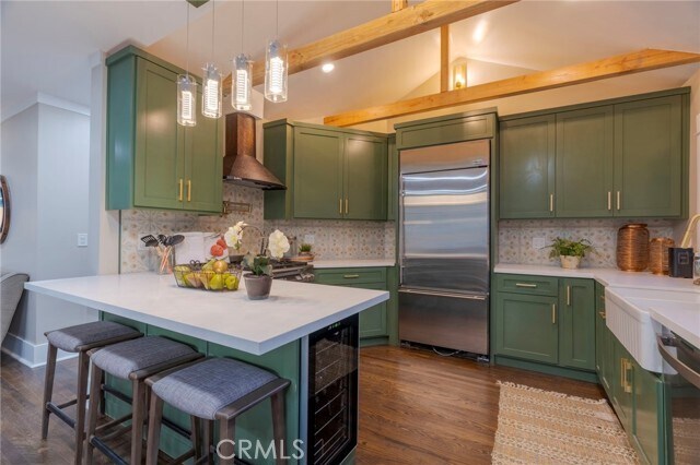 Photo - 1322 N June St