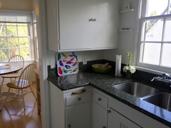 Photo - 10327 1/4 Ashton Ave