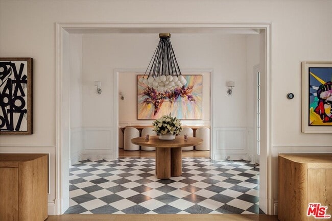 Building Photo - 11579 Sunset Blvd